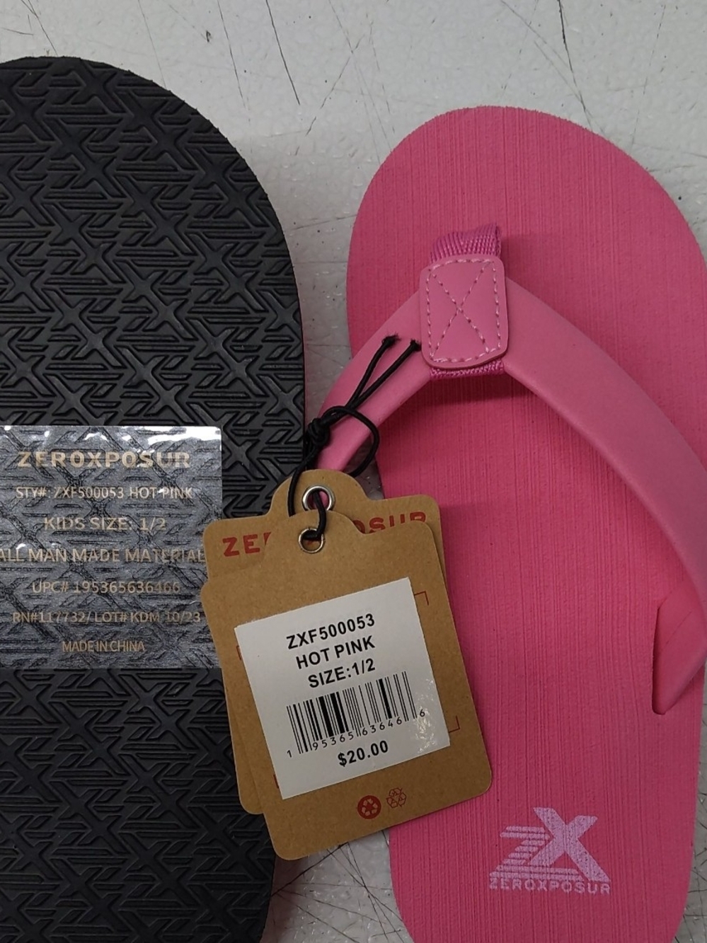 ZeroXposur Hot Pink Girls' Flip Flop Sandals